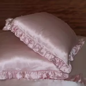 silk ruffled pillowcase 22 momme